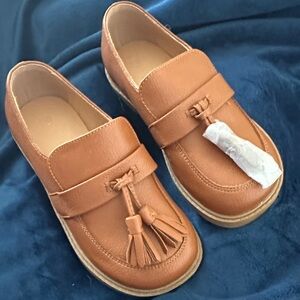Classic Tan Kids Loafers with Tassels